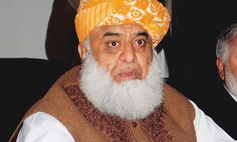 Maulana Fazlur Rehman’s convoy attacked in DI Khan