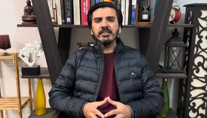 FIA arrests Asad Toor in connection with campaign against judges