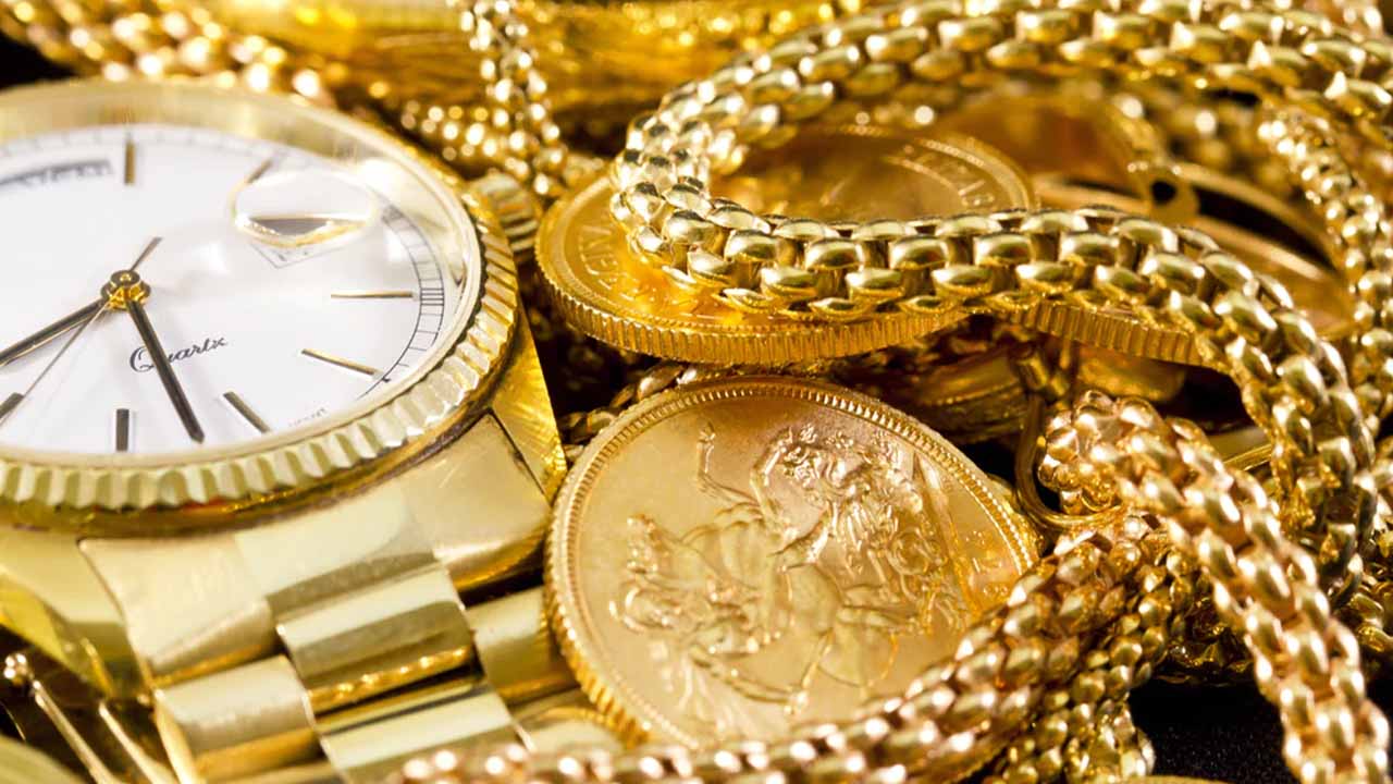 Gold rates in Pakistan edge closer to historic high