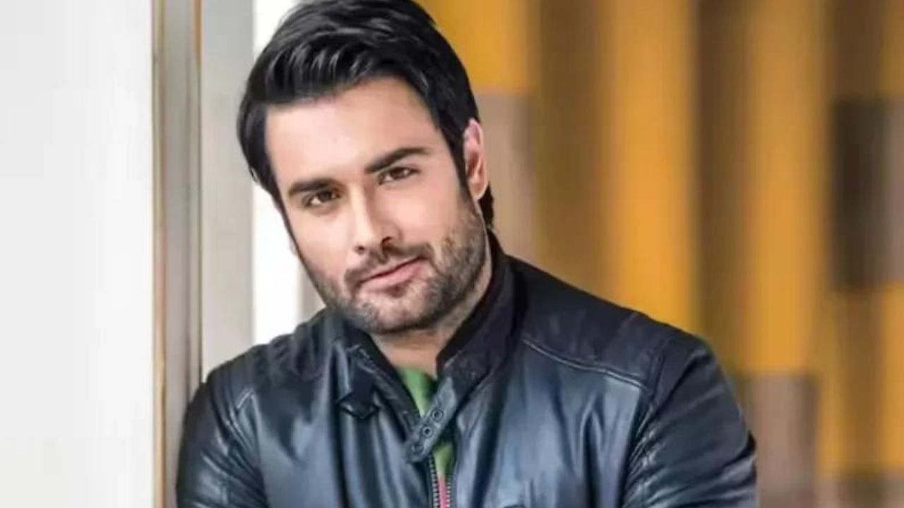 Indian actor fasts for sixth straight Ramzan