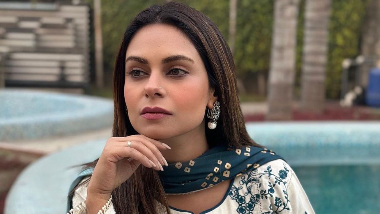 Amar Khan’s father opposes her career in the media industry