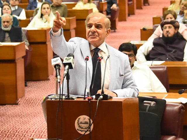 ‘PM Shehbaz works 26 hours a day’ says Senator Irfan Siddiqui