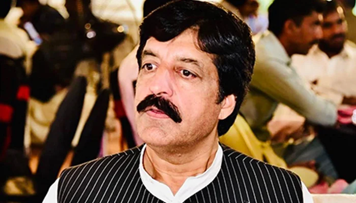 Sardar Saleem Hiader takes oath as new governor of Punjab