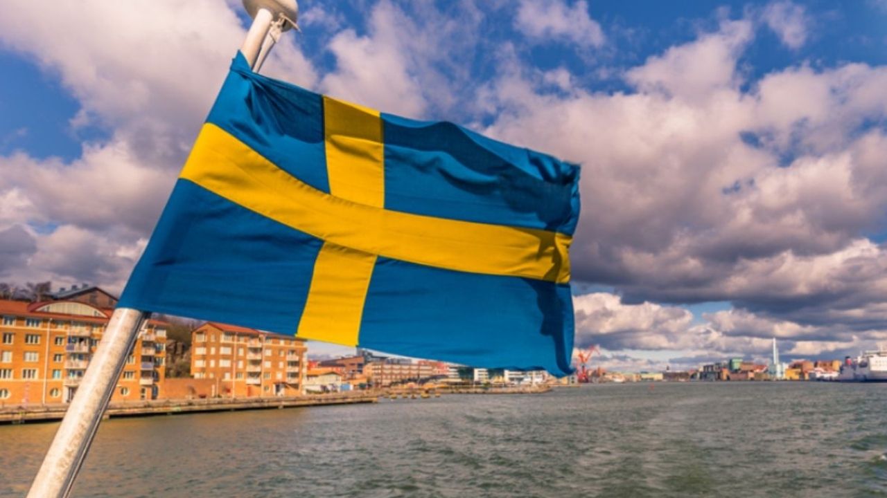 Sweden offers immigrants $34,000 to leave country