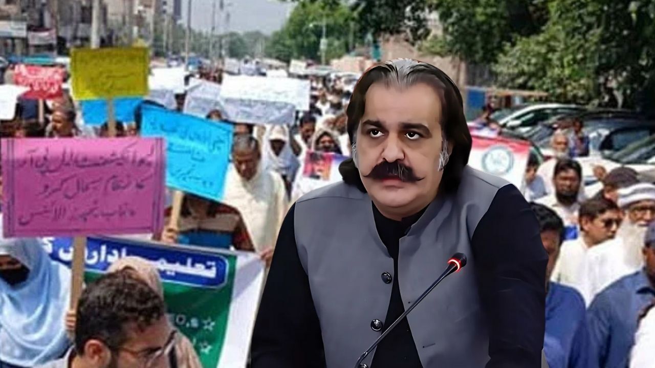 KP govt decides to cut teachers’ salaries involved in protest