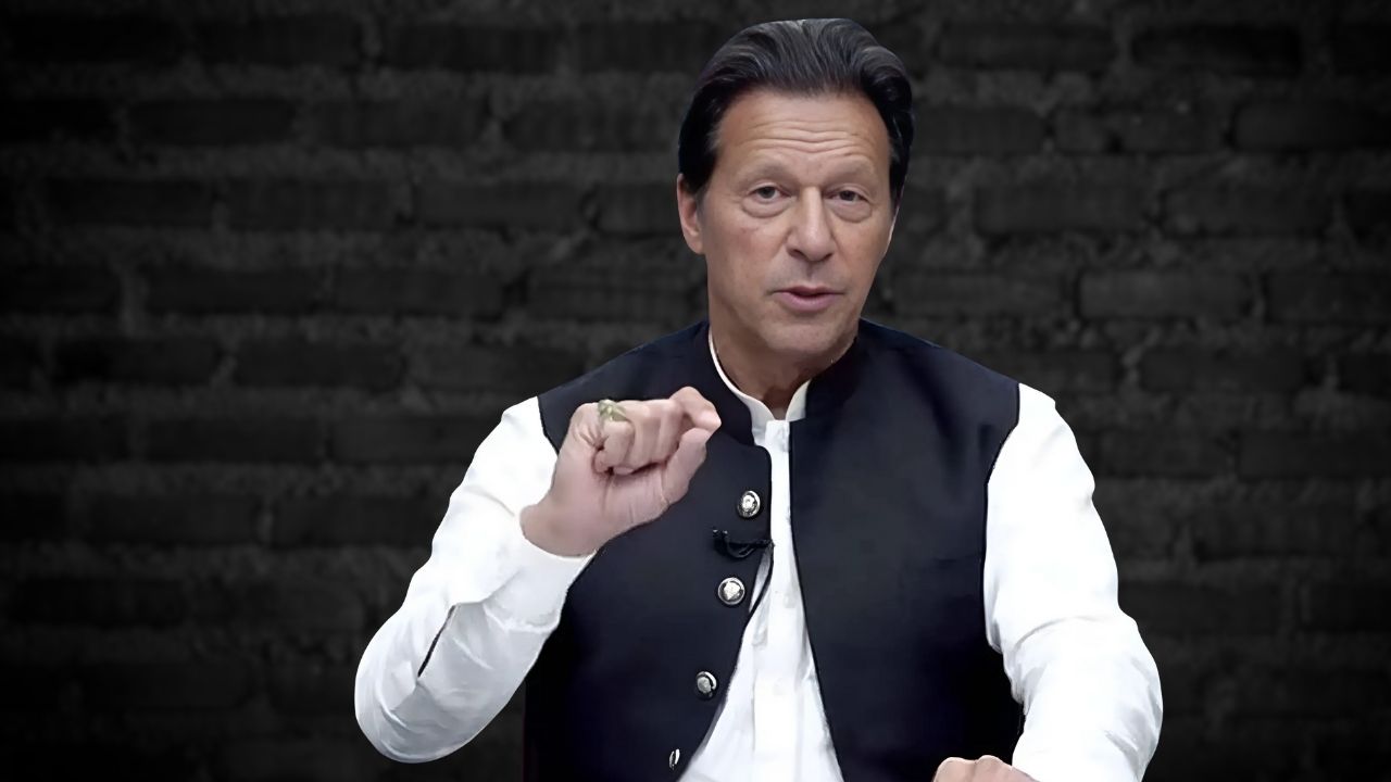 Journalist quotes ‘powerful person’ as seeing no headway in govt-PTI talks