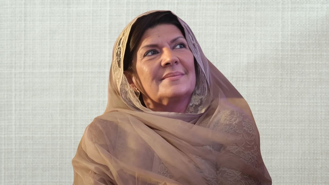 ‘Gandapur brought Bani Gala offer to Imran Khan,’ reveals Aleema Khan