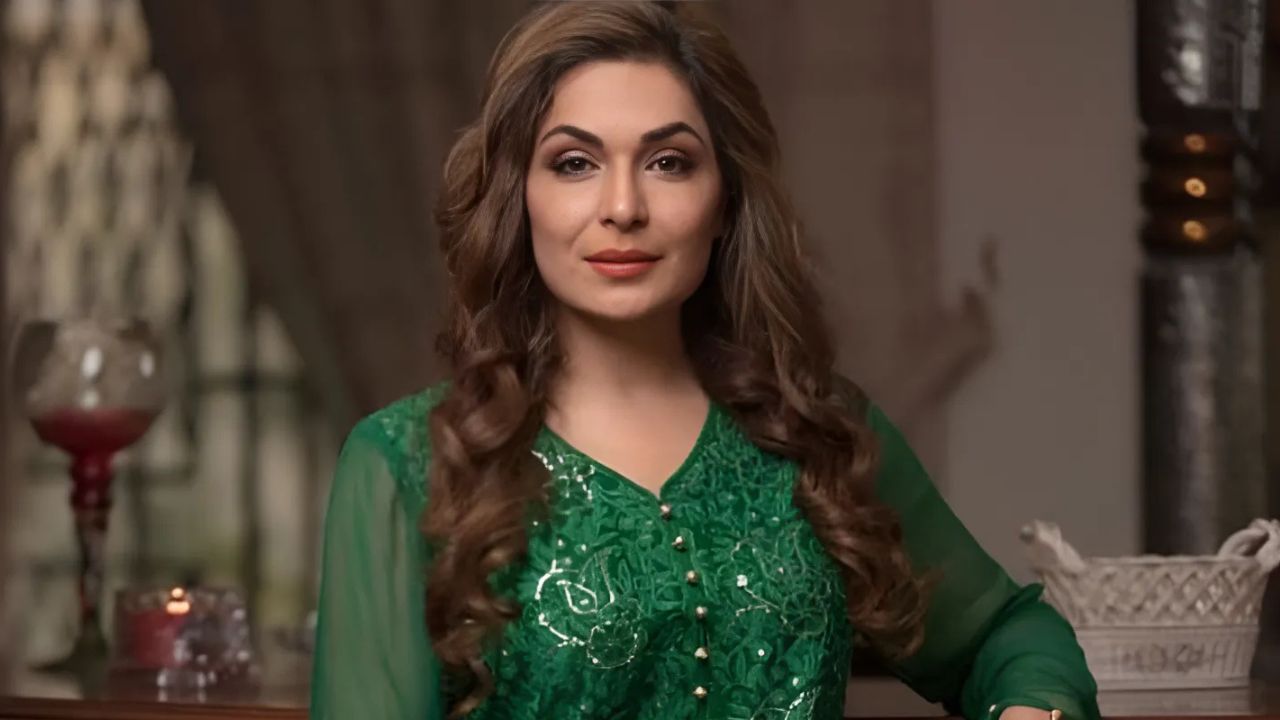 ‘No one loves me,’ says Meera on her unmarried status