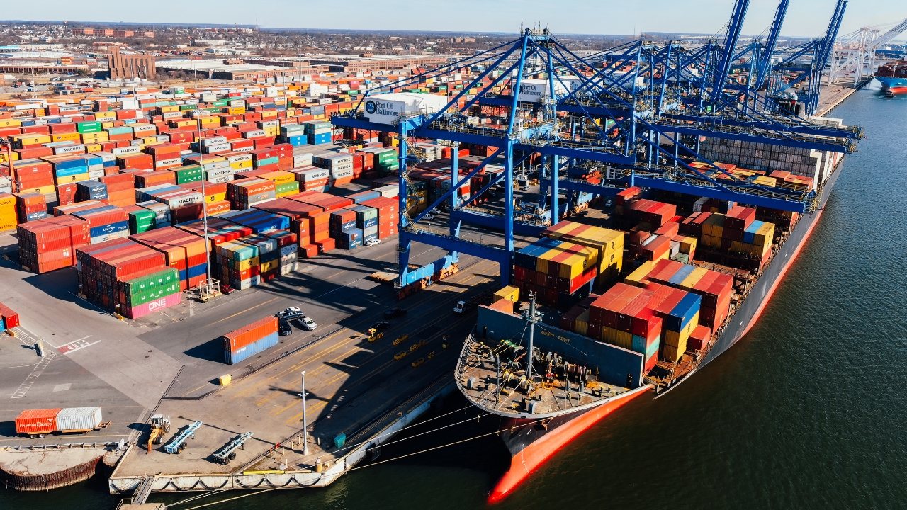 Business owners raise alarms over rising port charges at Karachi Port