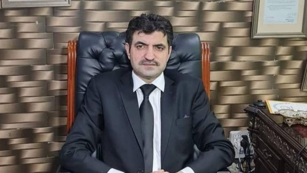 PTI social media turns on its own leaders as Sher Afzal Marwat decries media coverage