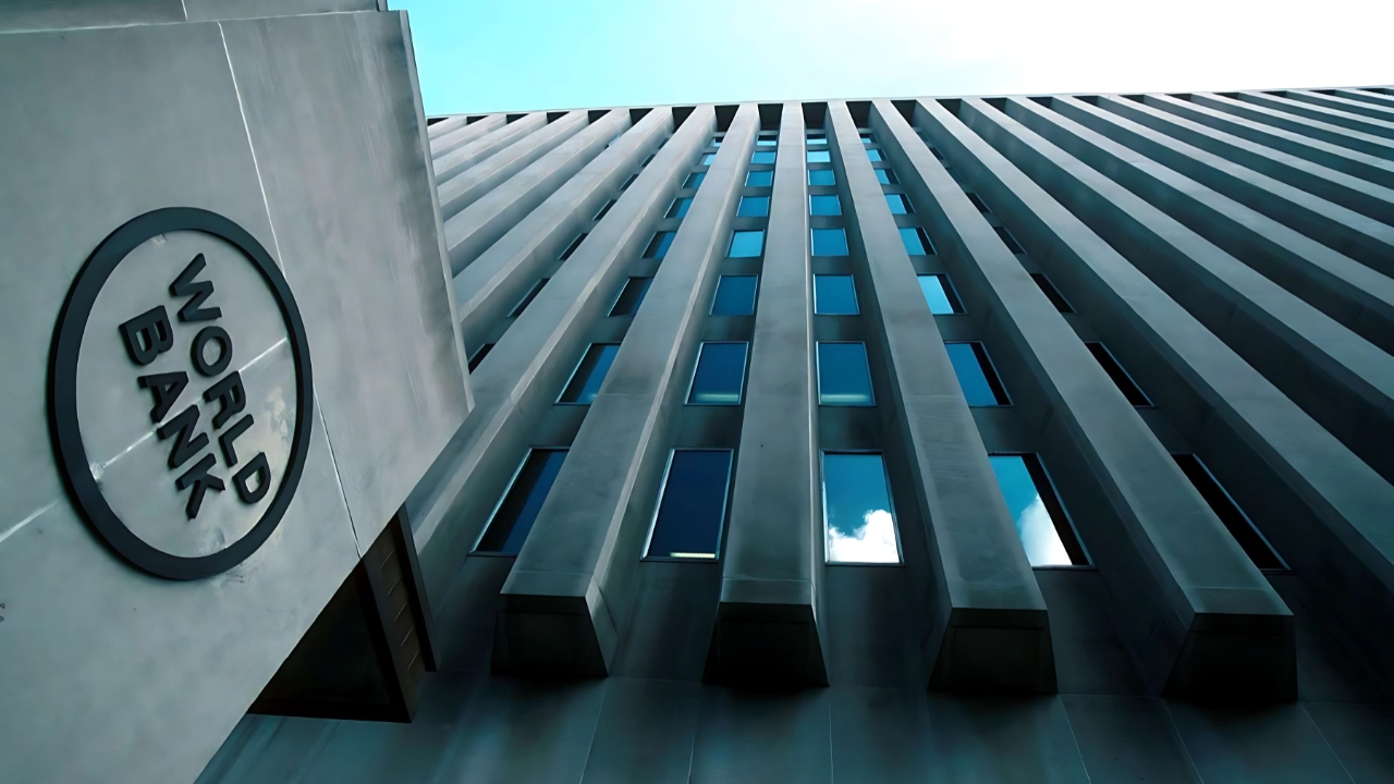 Pakistan’s growth depends on doubling investment, economic stability: World Bank