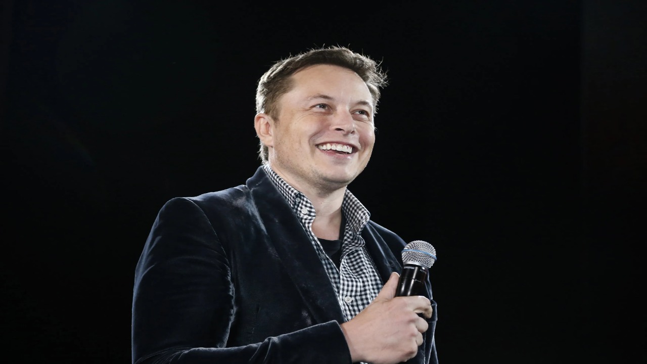 Elon Musk’s Role in Reshaping Government Efficiency Through DOGE