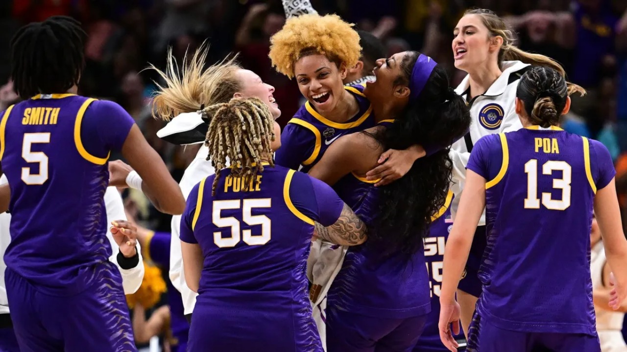 LSU Women’s Basketball: Dominating the 2024-25 Season with Unstoppable Excellence