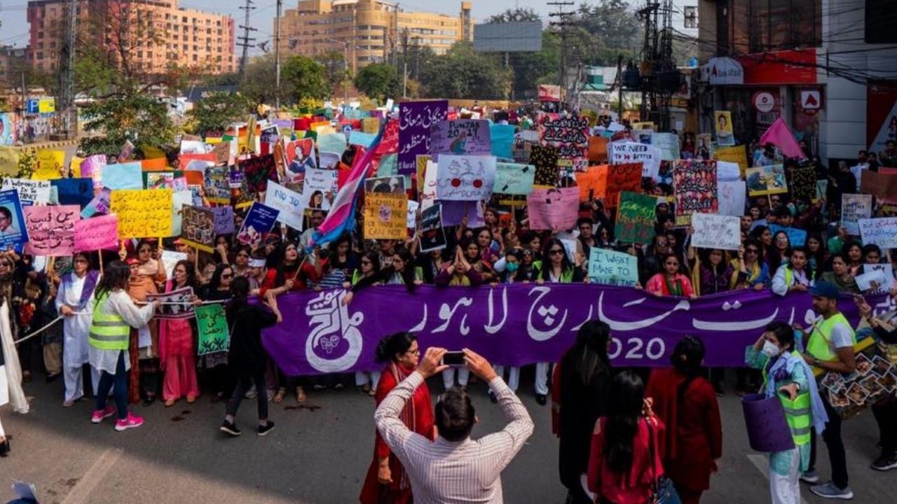 Aurat March gets permission for February rally