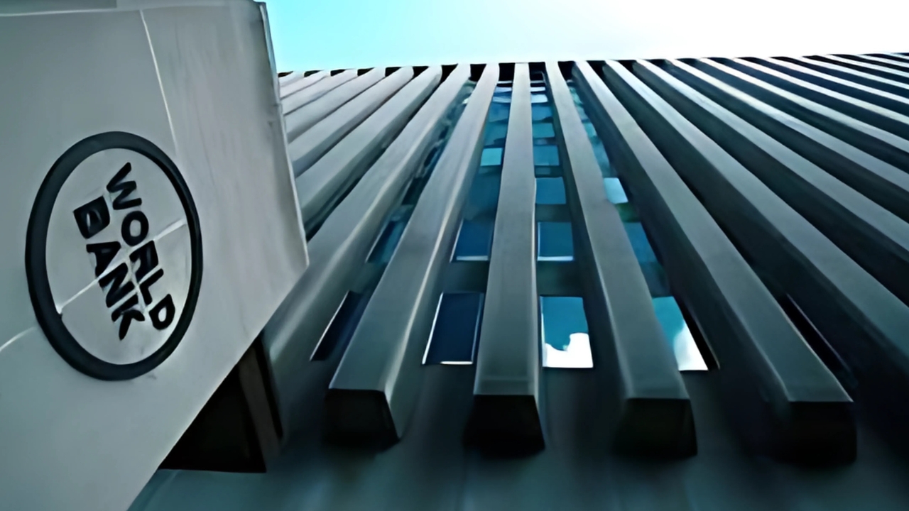 Govt discusses $20 billion partnership framework with World Bank