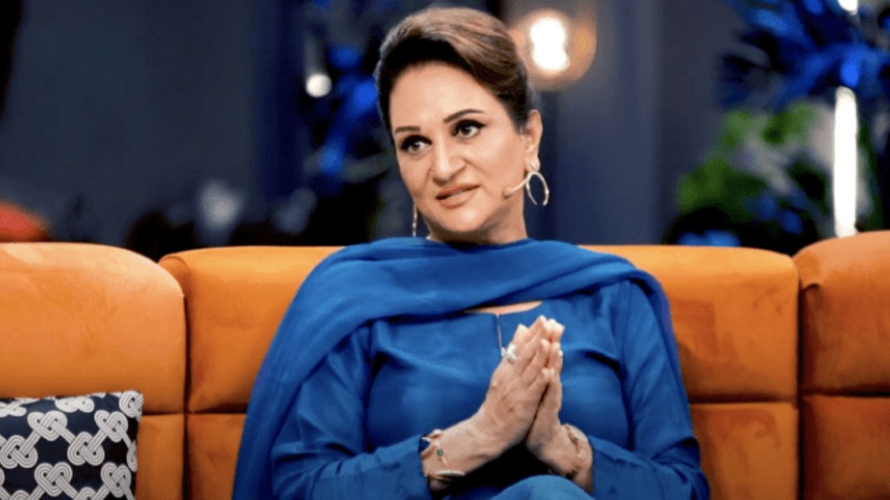 ‘People are starving, not fasting’; Bushra Ansari lashes out at Ramazan transmissions