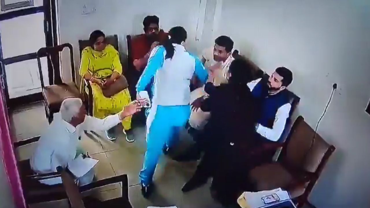 VIDEO: Former boxing world champion caught assaulting husband