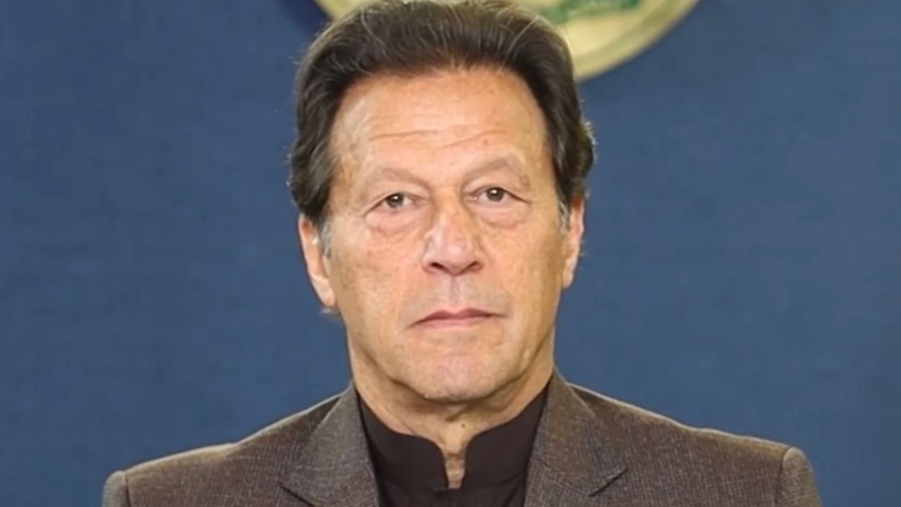 ‘Imran Khan confident in Salman Akram Raja’s loyalty’