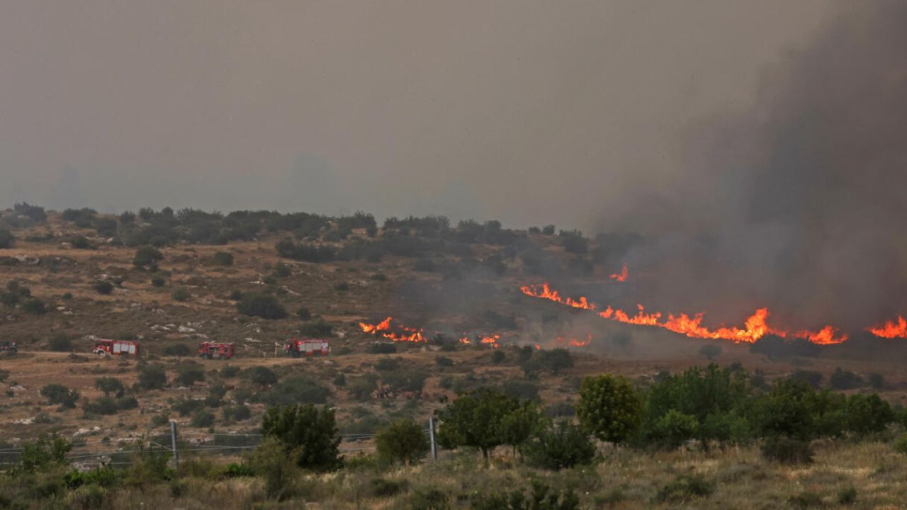 Israel brings fire near Jerusalem ‘under control’, reopens roads