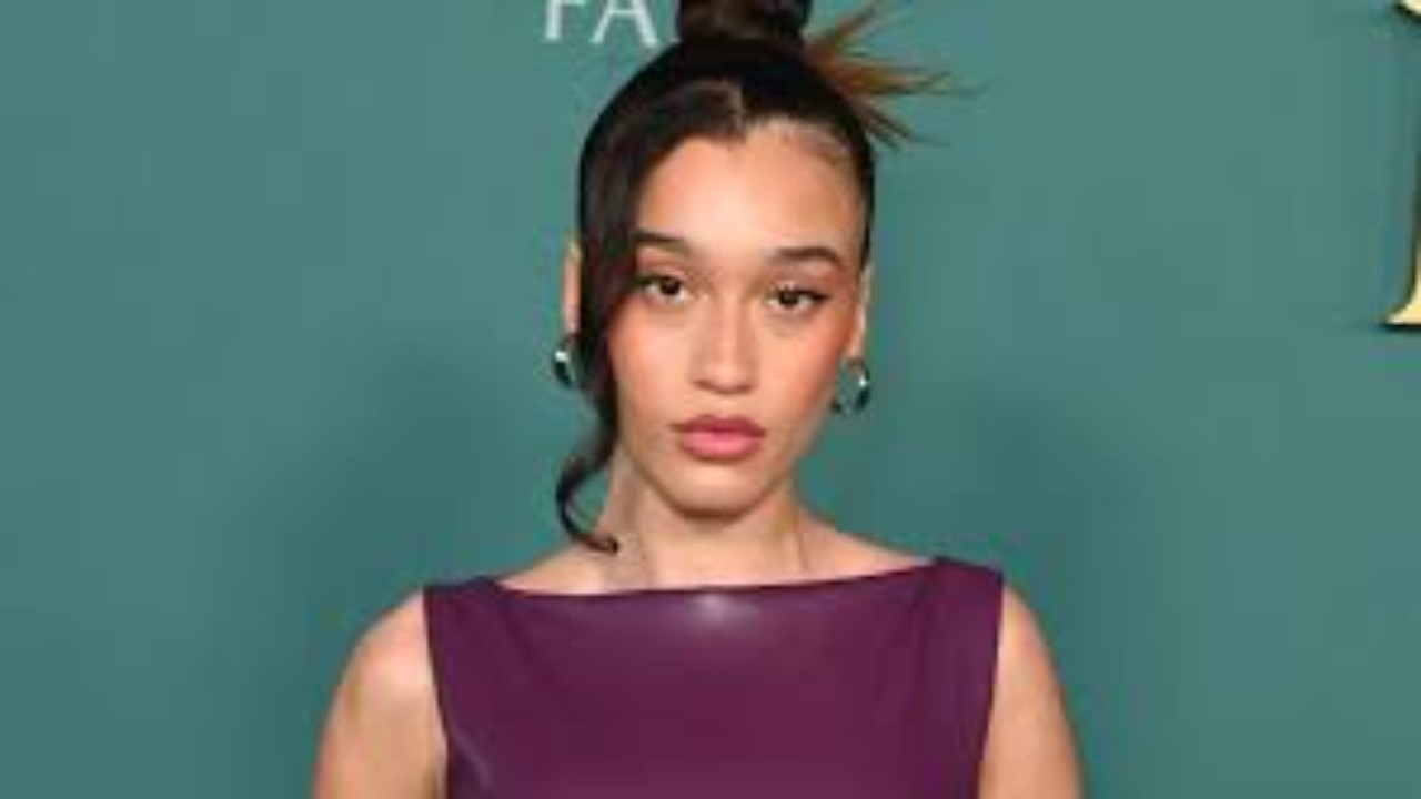 Nezza: The Bold Voice of a Rising Latino Star