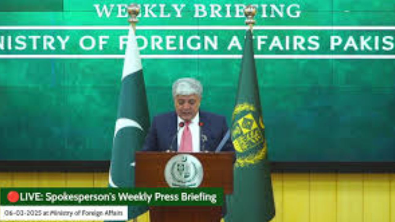 FO confirms no communication from Iran on refugees or military help