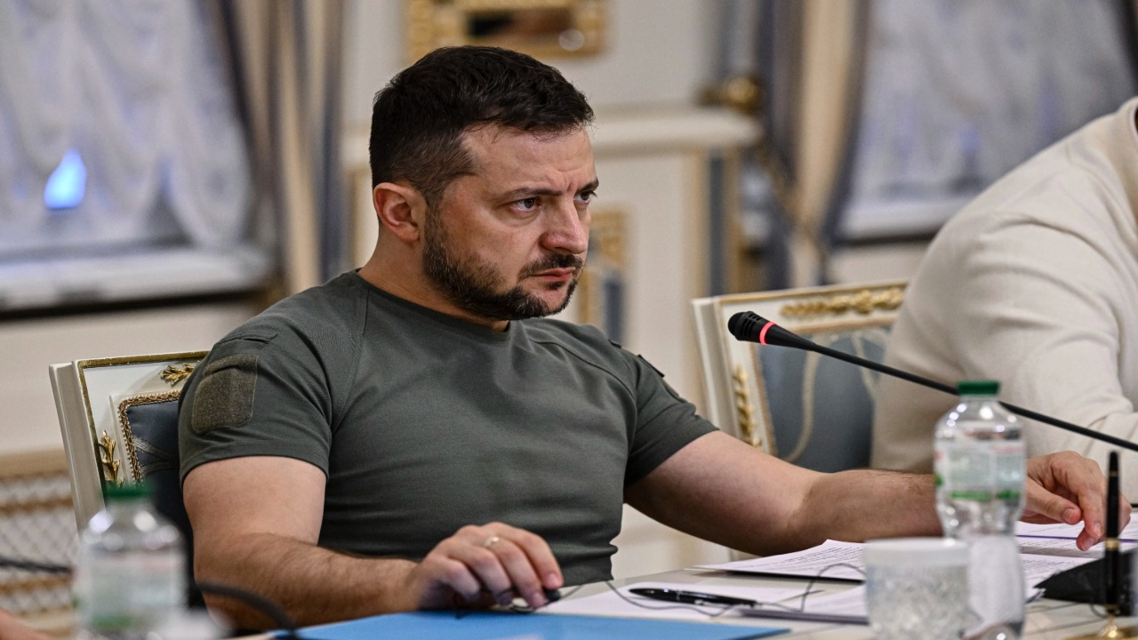 Zelensky Faces Backlash Over Corruption Law Shift