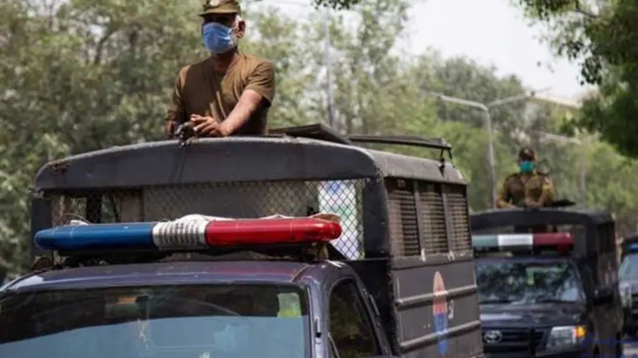 51 arrested, 142 booked for attacking police, Ahmadi worship place in Daska