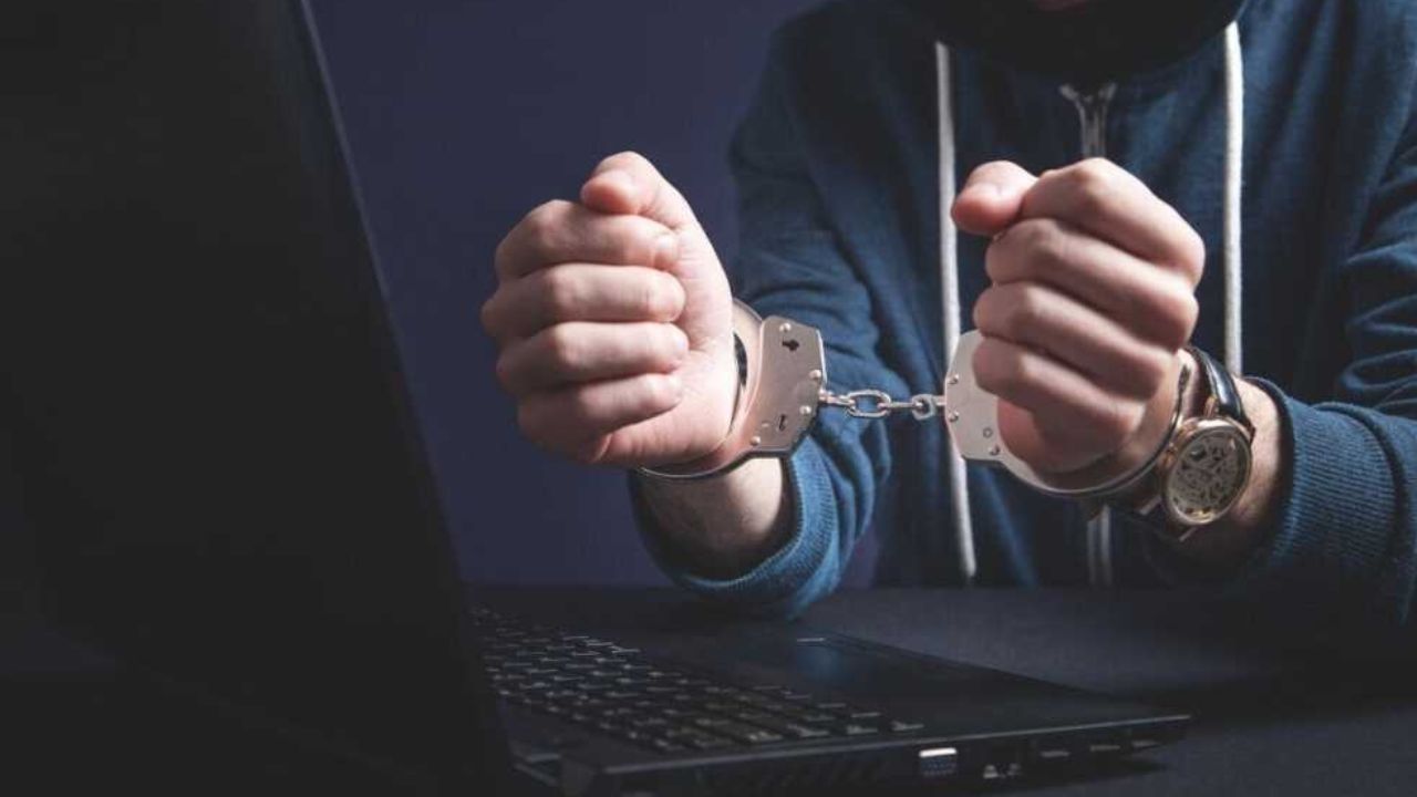‘Honey Trap’ couple arrested from Rawalpindi