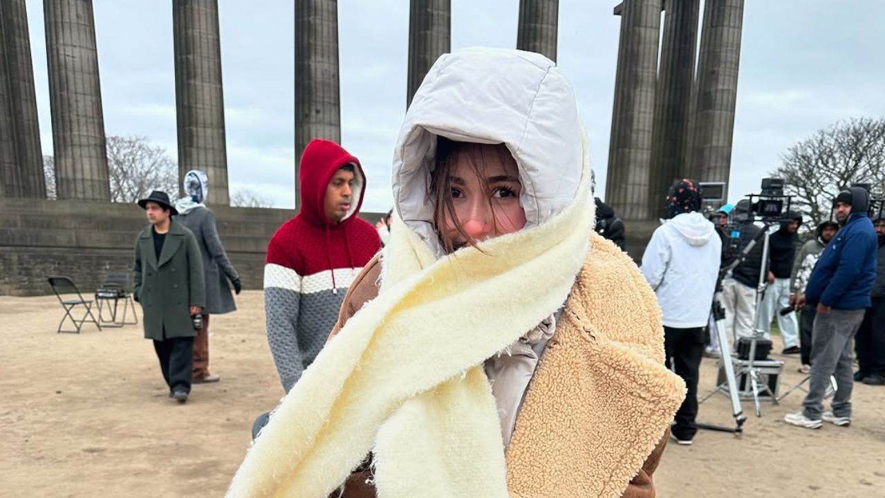 This is the funniest post Hania Aamir has ever shared