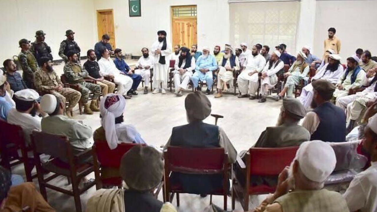 Seven die as protest turns violent in Tirah