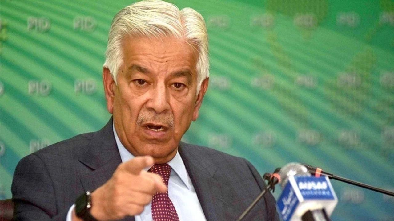Kh Asif slams ‘corrupt’ bureaucrats; says most of them ready to move abroad after ‘devouring billions’
