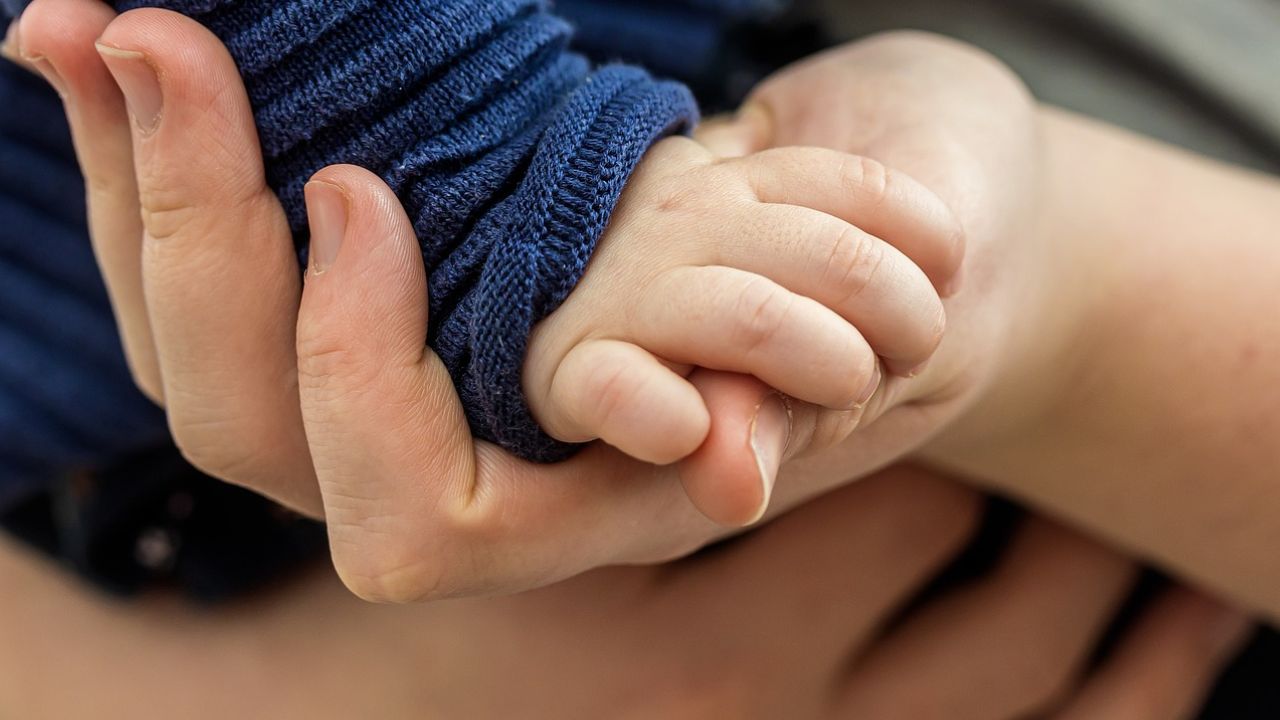 Mentally challenged woman strangles four-year-old daughter to death