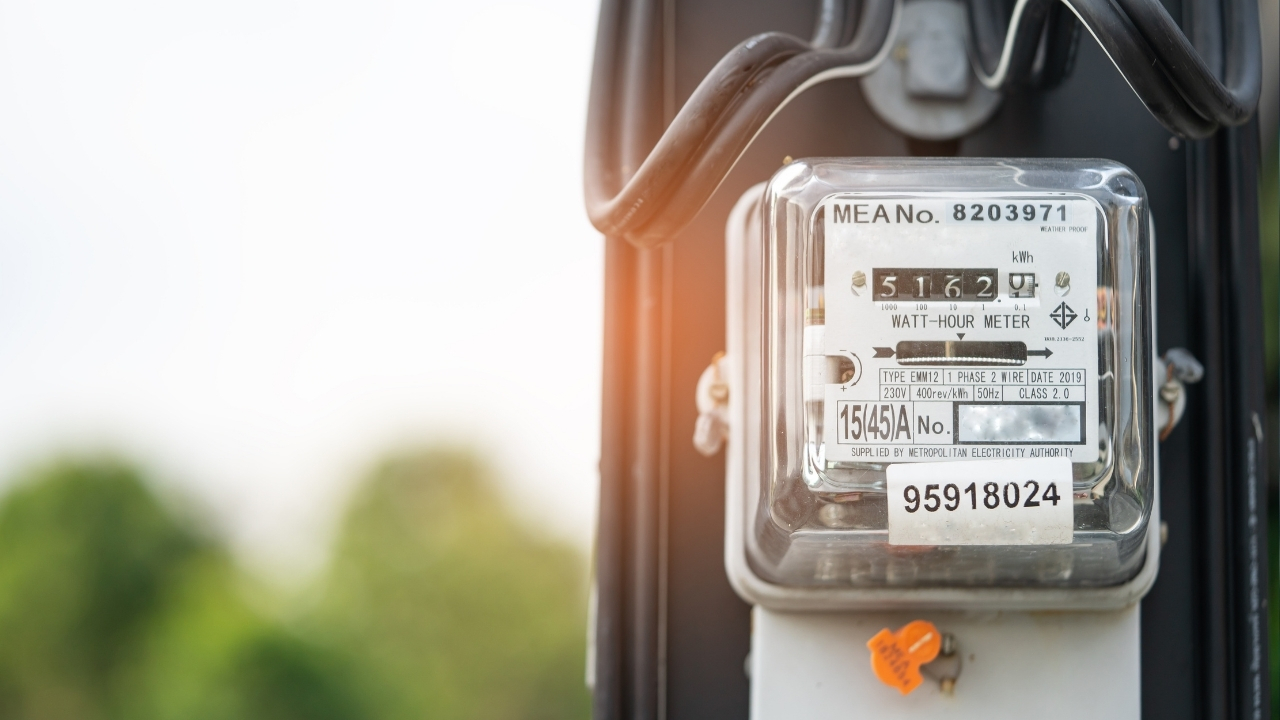 Rs1.69 per unit electricity tariff cut on the cards