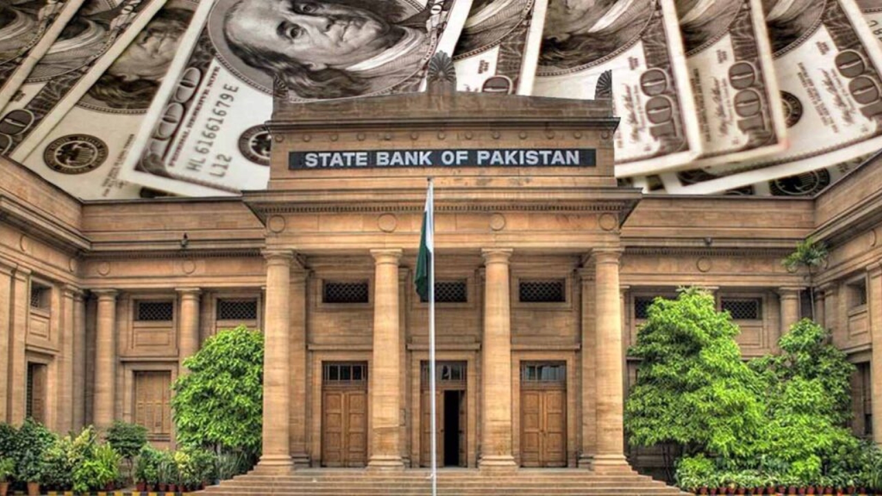 SBP makes record Rs2.7 trillion payout to govt