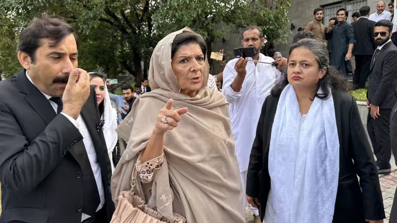 Court issues bailable arrest warrants for Aleema Khan
