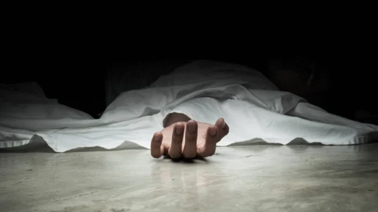 Father and son accused of killing daughter on her wedding day in Bahawalpur