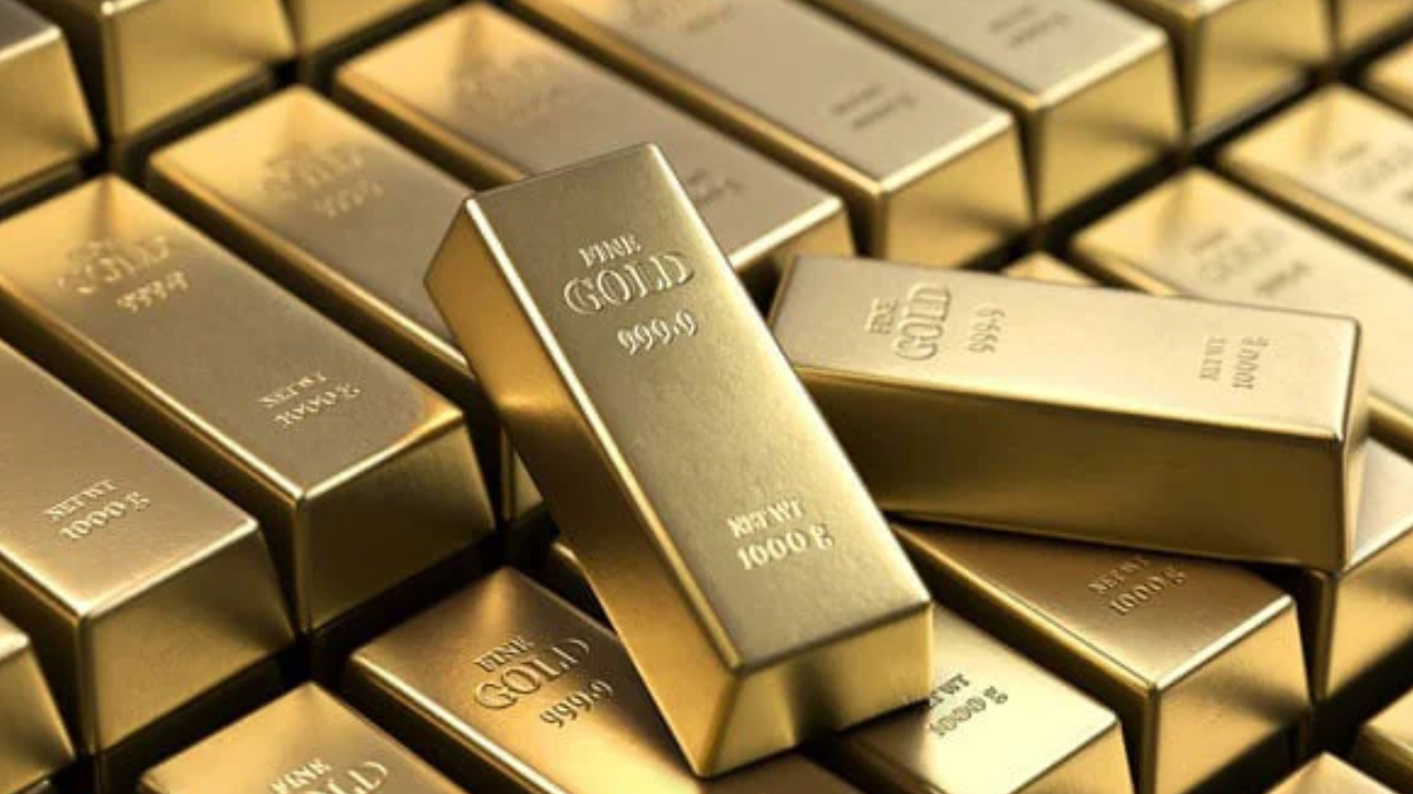 Pakistan gold prices go up amid global spike