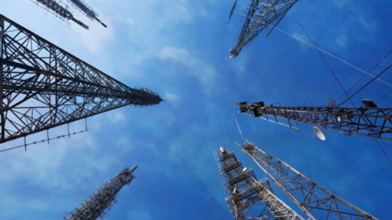 Telecom sector surpasses PKR 1 trillion revenue in FY2024–25: PTA