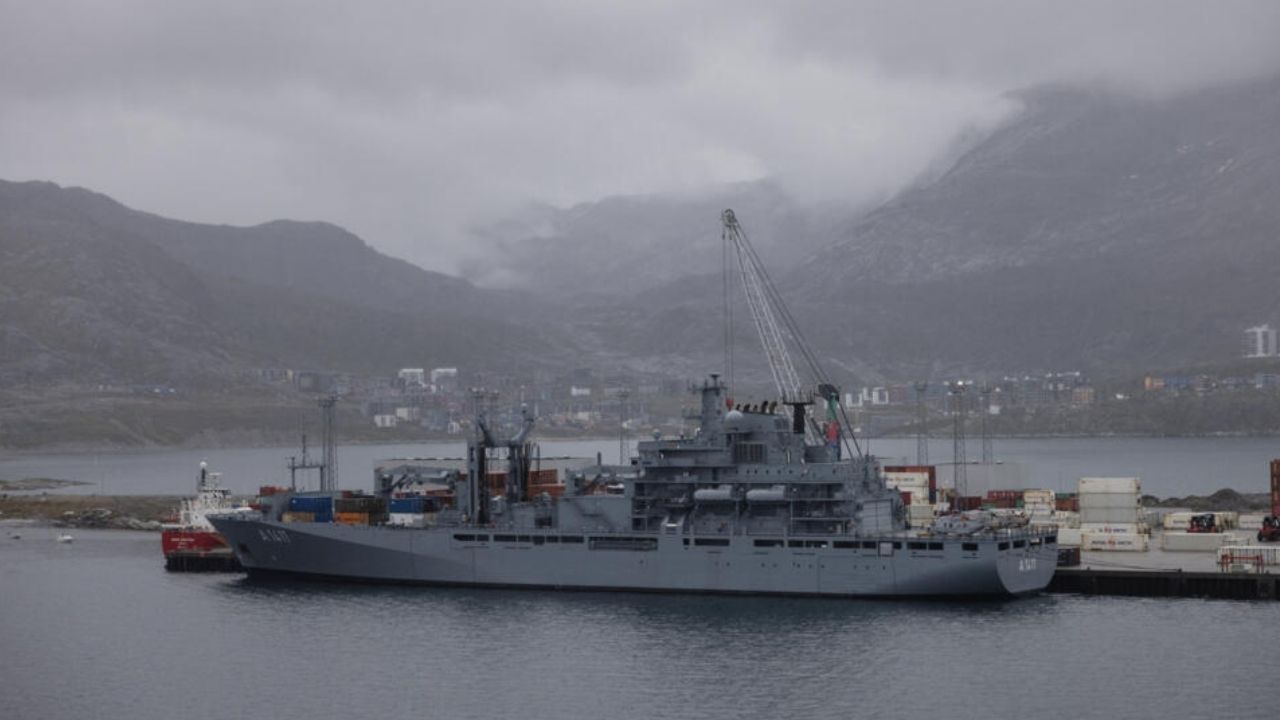 France, Germany to send troops to Greenland amid US threats
