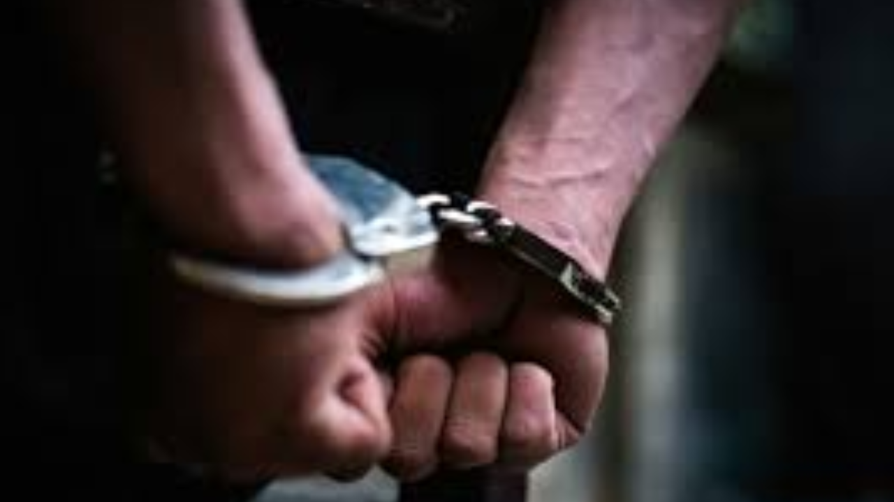Man arrested for killing seven members of his family