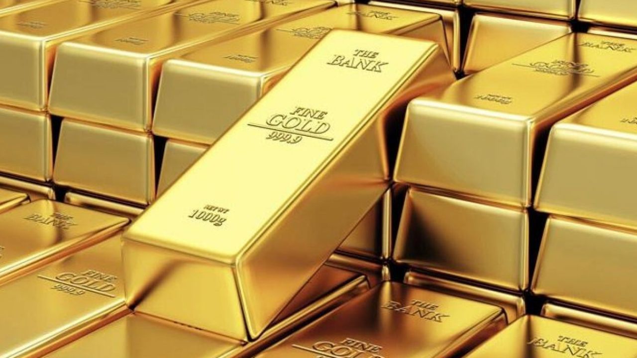 Gold hits record Rs514,662 per tola
