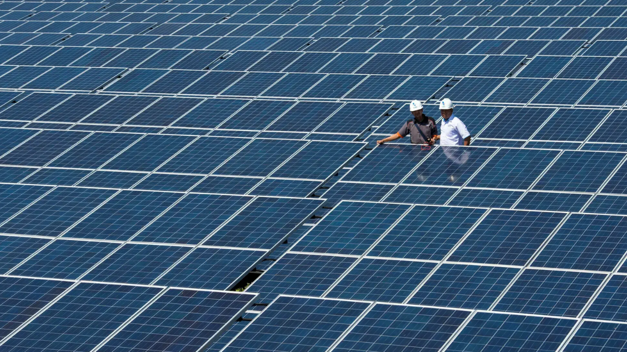 Your existing solar contract is NOT at risk under new policy; here’s what really happened…