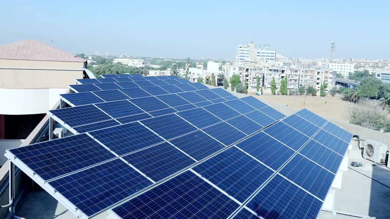 Existing consumers safe from solar policy changes, govt clarifies