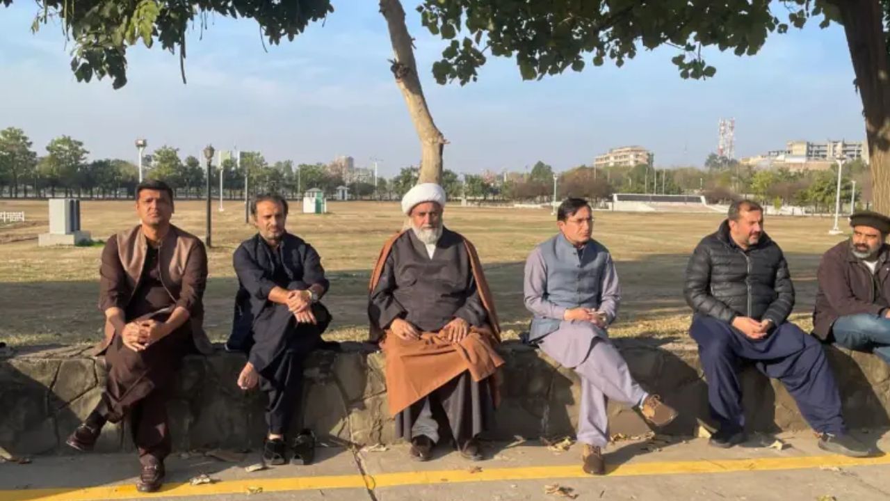 PTI, TTAP continue Parliament sit-in, press for Imran Khan’s transfer