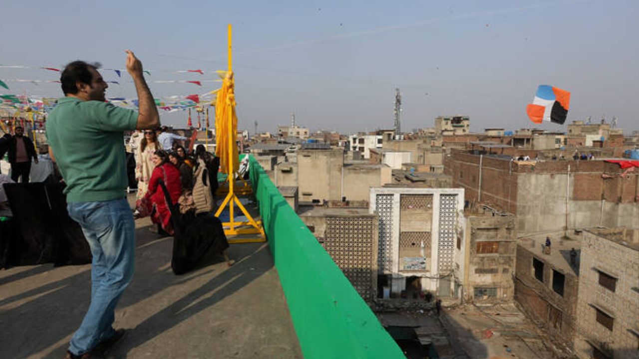 ’17 people died during Basant in Lahore; no string-related deaths reported,’ home dept says
