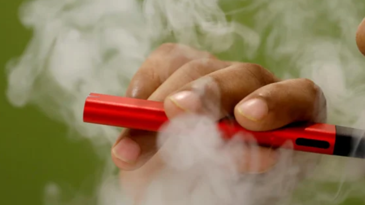Vaping comes under spotlight in Senate for intoxication risk
