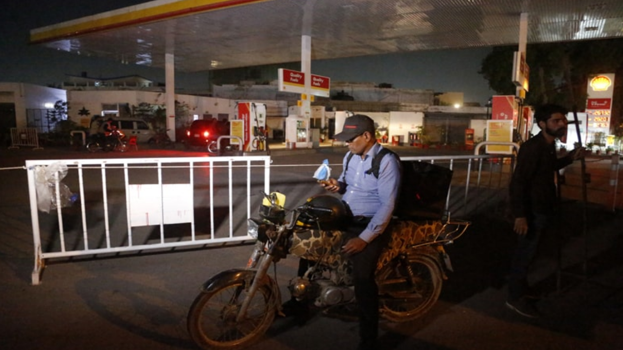Rs55 petrol hike triggers backlash as govt cites war-driven oil surge