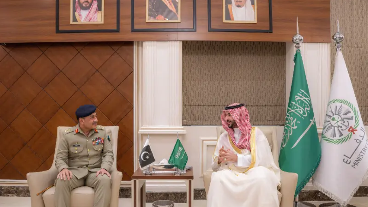 Saudi Defence Minister urges Iran to ‘exercise wisdom’ after talks with Field Marshal Asim Munir
