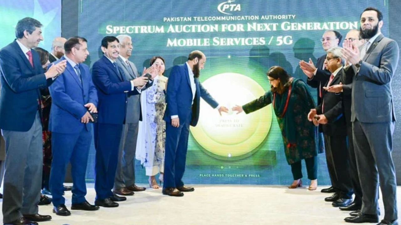 Pakistan completes 5G auction; 480MHz sold for $507 million
